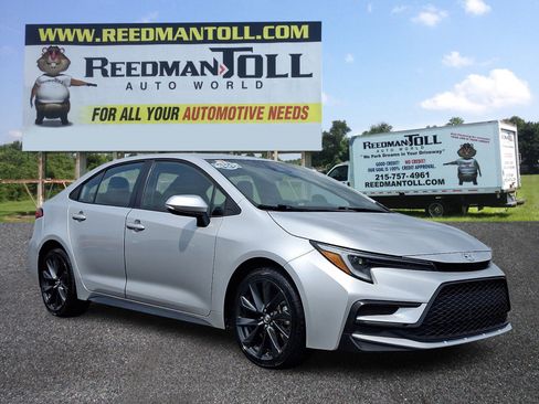 Used 2023 Toyota Corolla SE FWD image 1