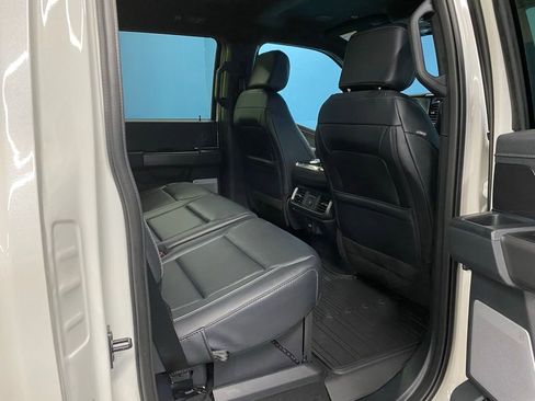 New 2025 Ford F150 Lariat w/ Equipment Group 502A High image 37