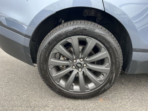 Used 2023 Land Rover Range Rover Velar S image 9