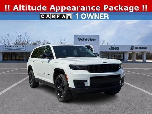 Used 2023 Jeep Grand Cherokee L Laredo AWD/4WD image 1