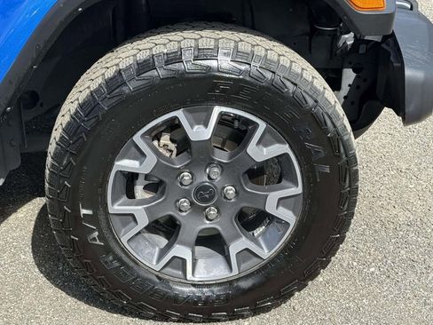 Used 2024 Jeep Wrangler Sahara w/ Technology Group image 7