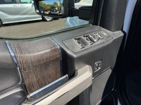 Used 2021 Ford F350 Lariat AWD/4WD image 11