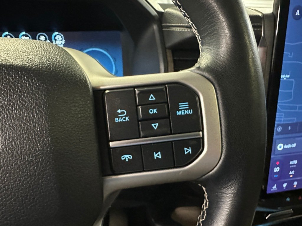 Used 2024 Ford Expedition Limited AWD/4WD image 12