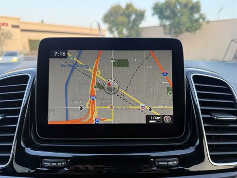 Used 2017 Mercedes-Benz GLE 350 image 40
