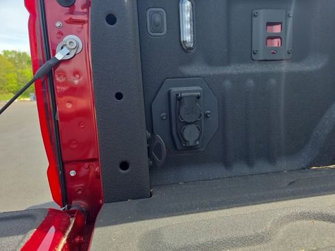 New 2025 Ford F250 Platinum AWD/4WD image 13