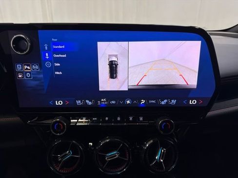 Used 2024 Chevrolet Blazer EV RS AWD/4WD image 18