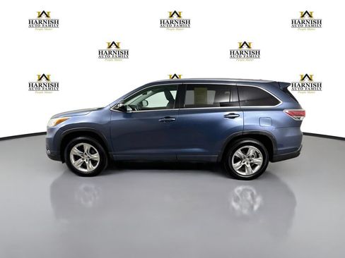 Used 2014 Toyota Highlander Limited Platinum FWD image 4