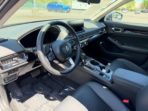 Certified 2024 Honda Civic EX-L image 15