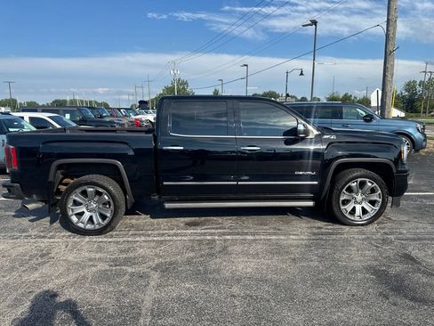 Used 2017 GMC Sierra 1500 Denali w/ Denali Ultimate Package AWD/4WD image 2