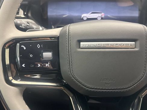 Certified 2026 Land Rover Range Rover Velar S AWD/4WD image 11