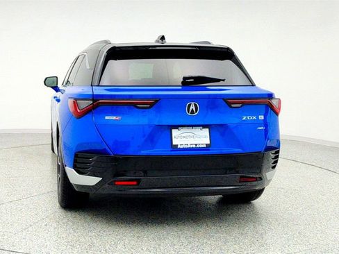 Used 2024 Acura ZDX Type S image 6