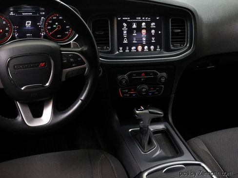 Used 2016 Dodge Charger SXT w/ Rallye Group RWD image 17