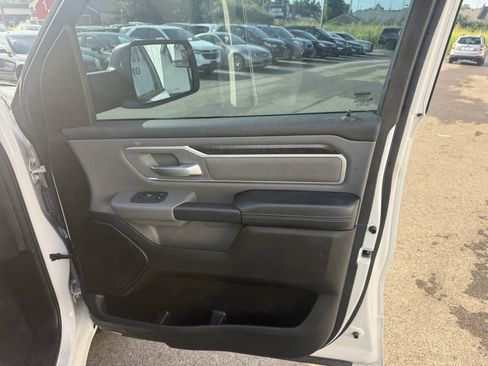 Used 2022 RAM 1500 Big Horn AWD/4WD image 13