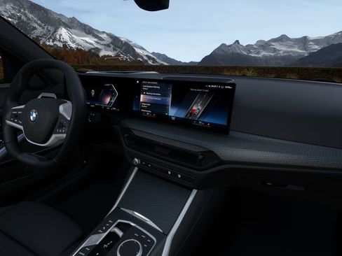New 2026 BMW 330i Sedan w/ Premium Package RWD image 39