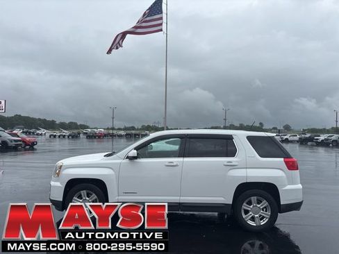 Used 2016 GMC Terrain SLE FWD image 1