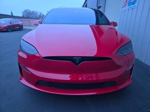 Used 2022 Tesla Model X image 15