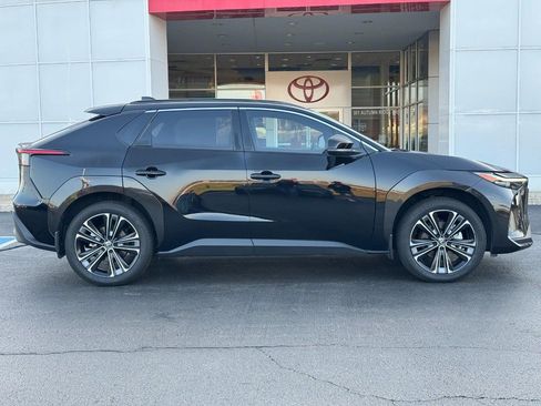 Certified 2023 Toyota bZ4X Limited AWD (Natl) w/ Weather Package image 2