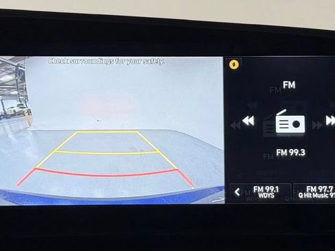 Used 2025 Hyundai Elantra SEL w/ Cargo Package FWD image 20