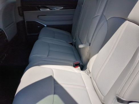 New 2024 Jeep Wagoneer L 4WD w/ Convenience Group I image 20