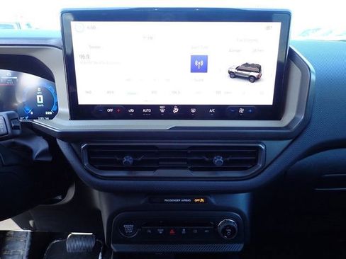 Used 2025 Ford Bronco Sport Big Bend image 15