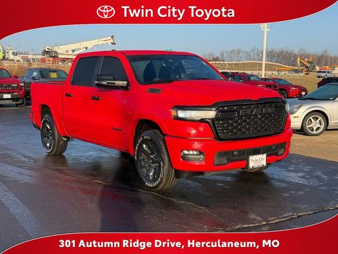 Used 2025 RAM 1500 Big Horn image 1