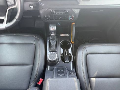 Certified 2024 Ford Bronco Badlands image 5