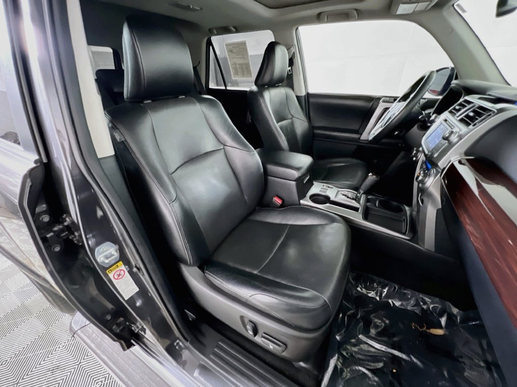 Used 2015 Toyota 4Runner Limited RWD image 28