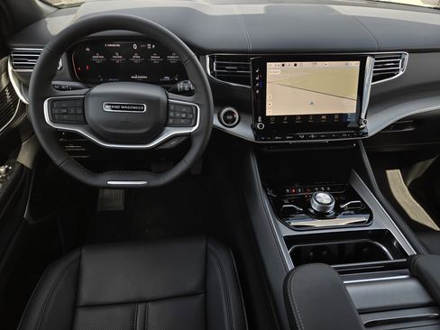 New 2026 Jeep Grand Wagoneer L Limited AWD/4WD image 21