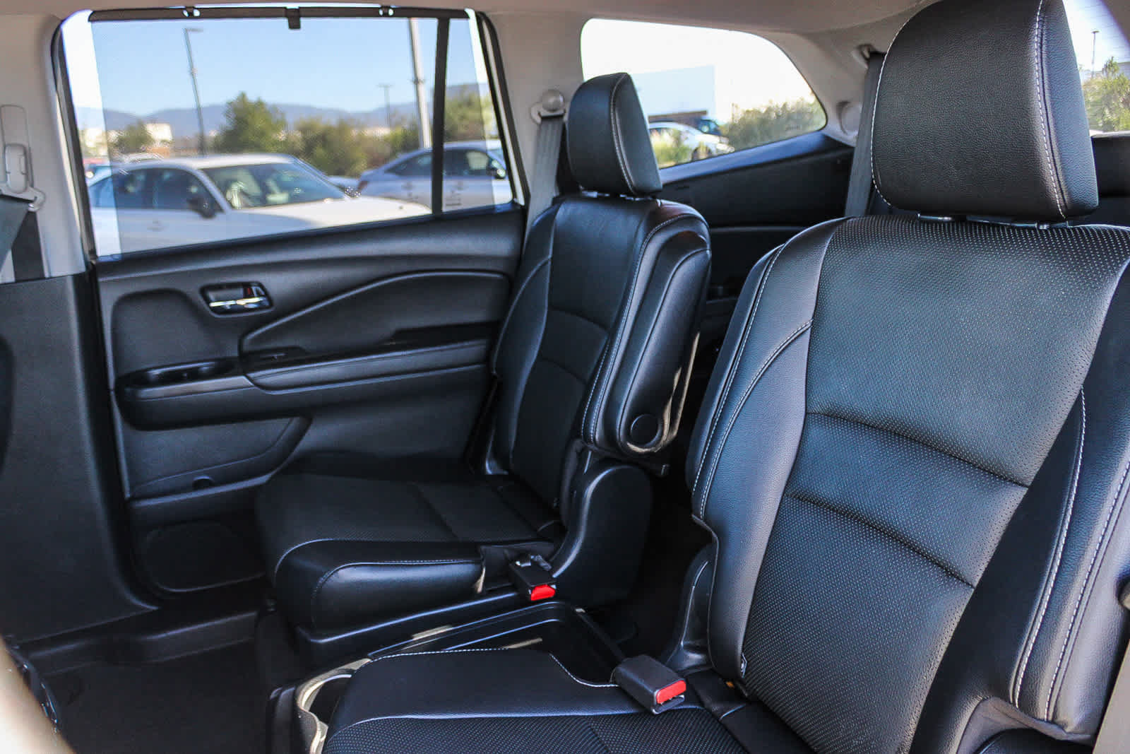 Certified 2019 Honda Pilot Elite image 16