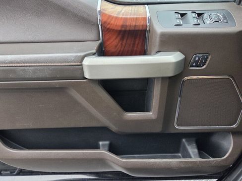 Used 2016 Ford F150 King Ranch w/ Equipment Group 601A Luxury image 27