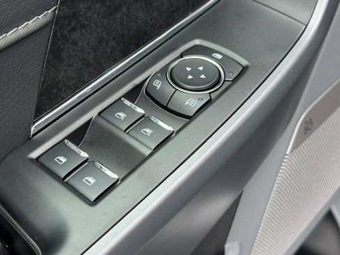 New 2025 Ford F150 Lightning Flash image 9