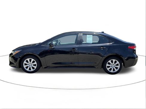 Used 2024 Toyota Corolla LE FWD image 10