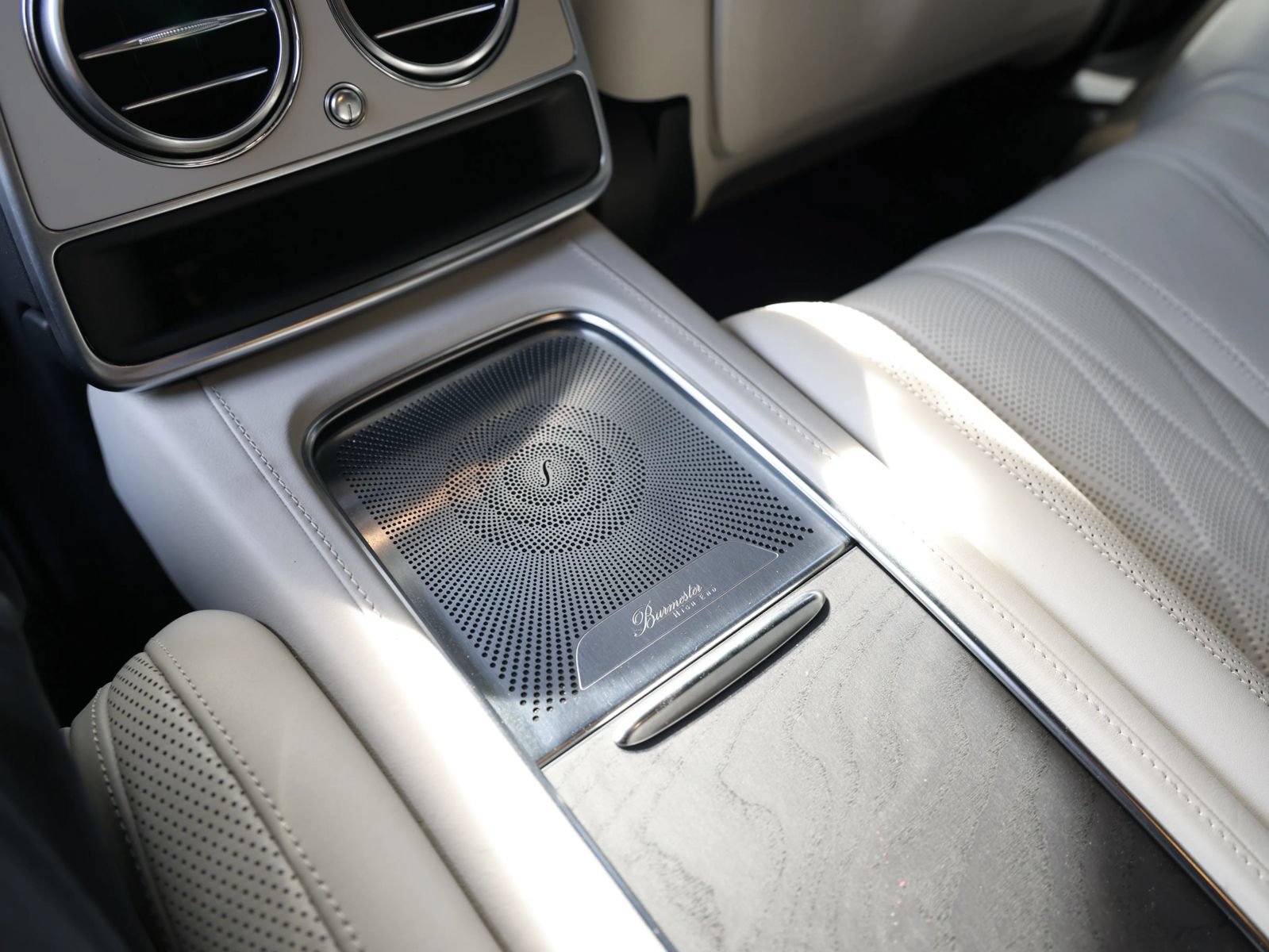 Used 2018 Mercedes-Benz S 63 AMG 4MATIC Coupe image 26