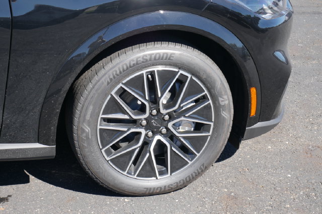 New 2026 Ford Mustang Mach-E Premium AWD/4WD image 15