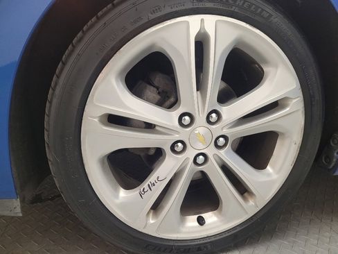 Used 2016 Chevrolet Cruze Premier w/ RS Package image 31