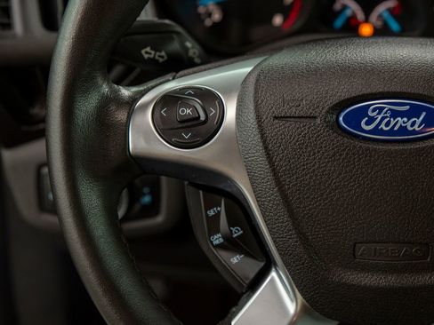 Used 2018 Ford Transit Connect XL image 19