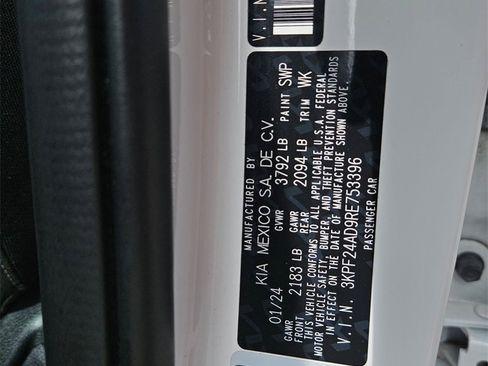 Used 2024 Kia Forte LXS image 30