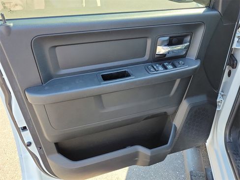 Used 2016 RAM 1500 Express image 16