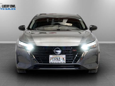 Used 2025 Nissan Sentra SR FWD image 2