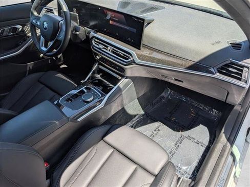 Certified 2023 BMW 330i Sedan w/ Convenience Package RWD image 22