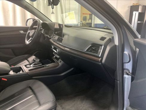 Used 2023 Audi Q5 2.0T Premium Plus w/ Premium Plus Package AWD/4WD image 14