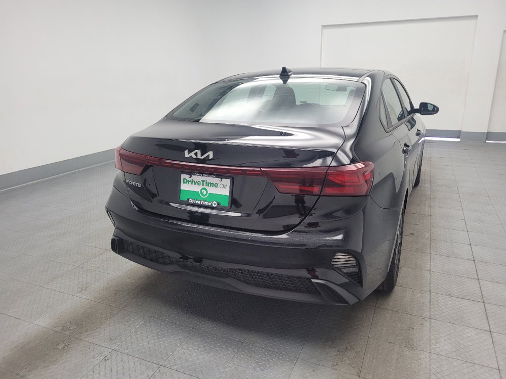 Used 2024 Kia Forte LXS FWD image 7