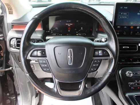 Used 2021 Lincoln Nautilus Reserve w/ Cargo Utility Package AWD/4WD image 14