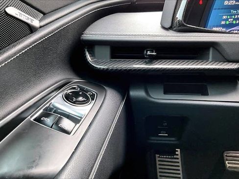 Used 2021 Chevrolet Corvette Stingray Coupe w/ Battery Protection Package image 25