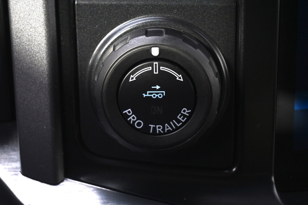 Used 2022 Ford F150 Lariat w/ Equipment Group 502A High AWD/4WD image 32