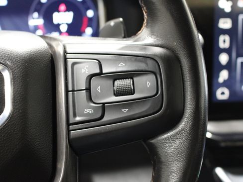 Used 2023 GMC Sierra 1500 AT4 w/ AT4 Preferred Package AWD/4WD image 13