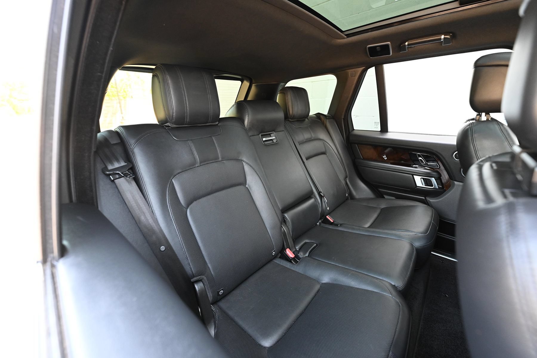 Used 2020 Land Rover Range Rover HSE AWD/4WD image 14