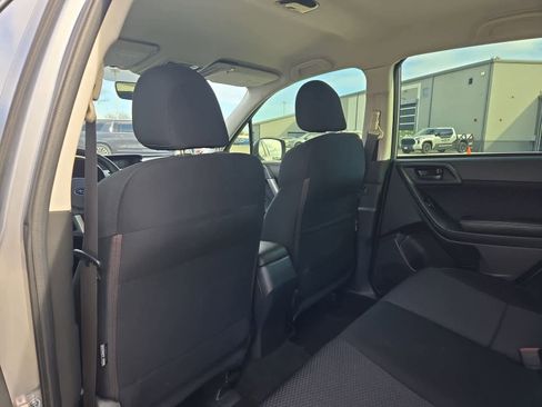 Used 2018 Subaru Forester 2.5i w/ Alloy Wheel Package image 17