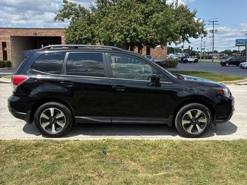Used 2017 Subaru Forester 2.5i Limited w/ Popular Package #2 AWD/4WD image 10