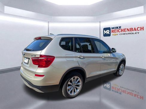 Used 2017 BMW X3 xDrive28i AWD/4WD image 4